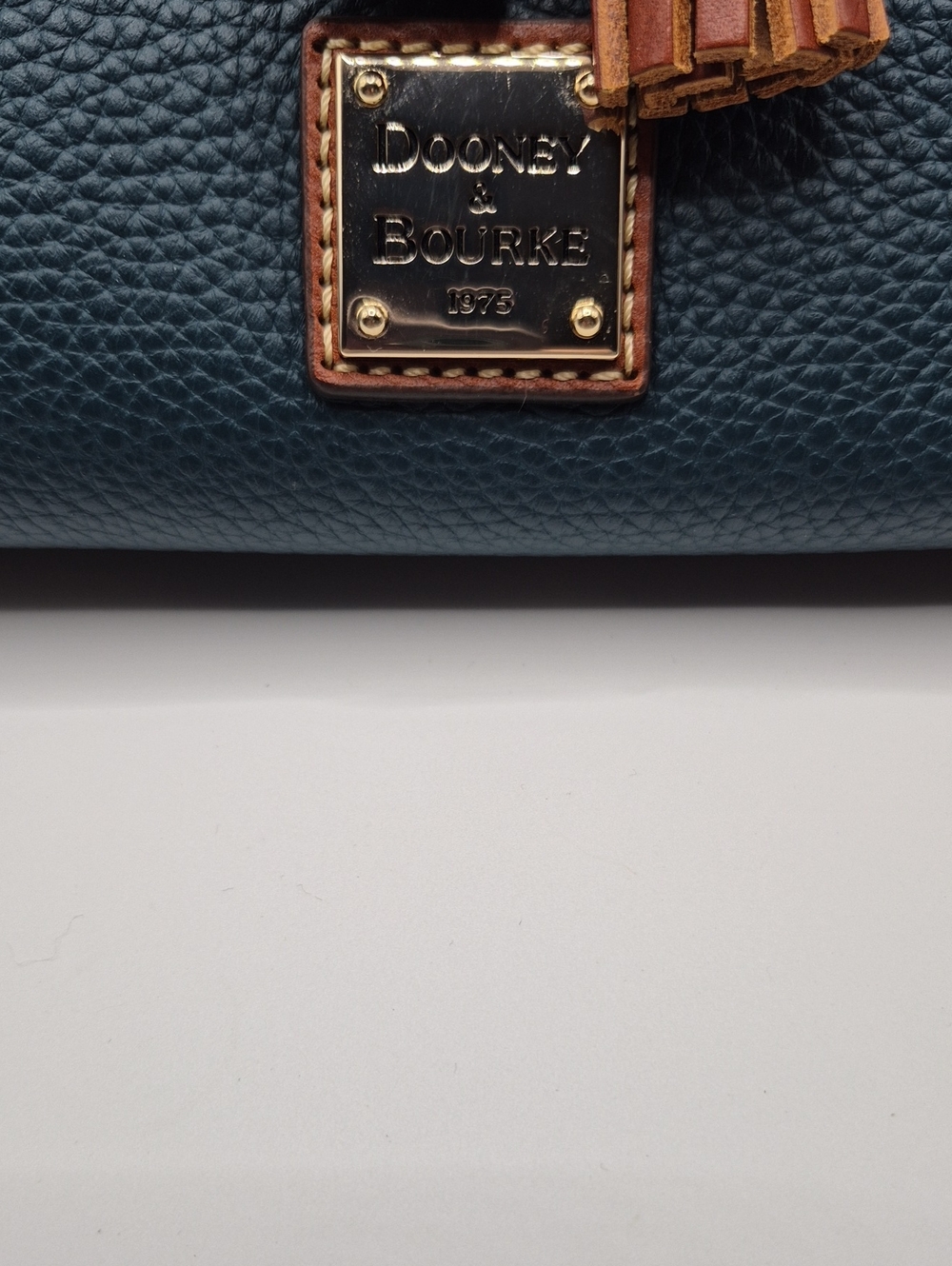 Dooney & Bourke Deep TEAL Pebble Leather Drawstring Satchel PURSE with Tan Trim - Picture 8 of 11